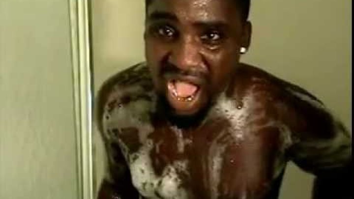 Картинка негр в пене