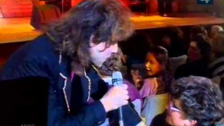 александр добрынин рыжий клоун. веселые ребята альбом тонкий лёд. рыжий песня веселые ребята. весёлые ребята группа. песня рыжий клоун веселые ребята.