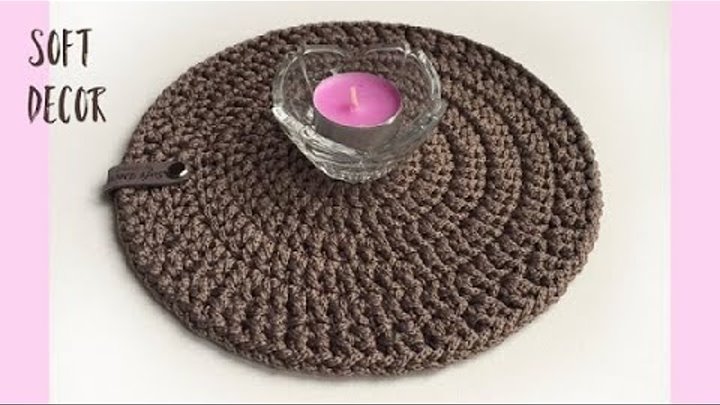 Салфетка сервировочная круглая крючком. Сервировочные салфетки из шнура на швейной машинке. Сервировочные салфетки из трикотажной пряжи. Салфетки из хлопкового шнура. Салфетка декоративная полимер.