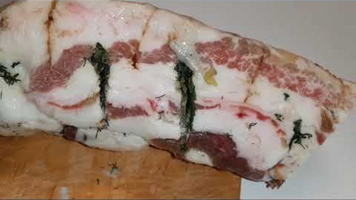 сало соленое с чесноком в рассоле. сало соленое. как солить сало в эмалированной кастрюле. сало в рассоле. сало без рассола.