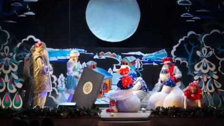 Чудеса в дедморозовке молодежный театр. Приключения в дедморозовке спектакль. Чудеса в дедморозовке молодежный театр. Приключения в дедморозовке спектакль. Московский театр кукол школа снеговиков.