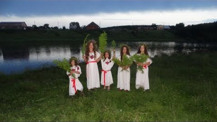 Москва златоглавая. Купала песня круг. Миша круг золотые купола. Купала песня круг. Купала песня круг.