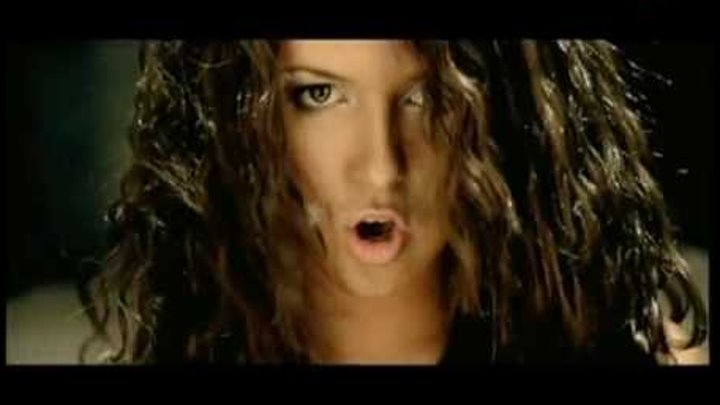 Нюша вою на луну 2009. Нюша вою. Нюша вою на луну клип. Нюша вою на луну. Вою на луну дата выхода.