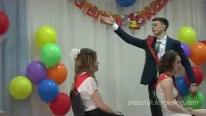 сценки к 8 марта школе
