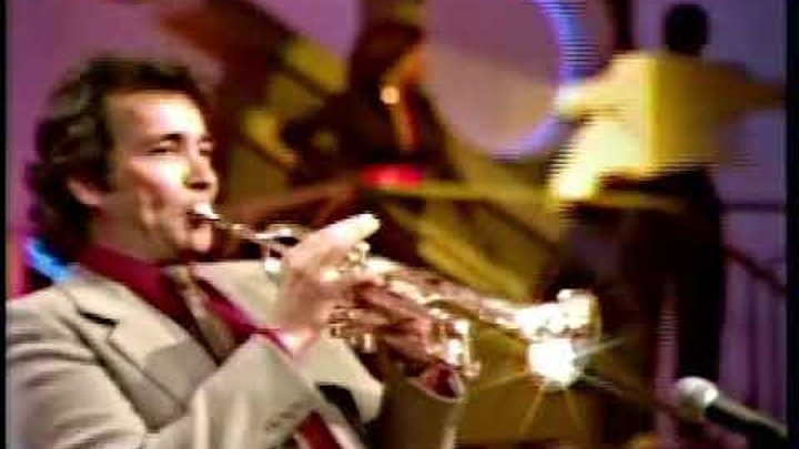 Herb Alpert performs "Rise" (Soul Train 1979)