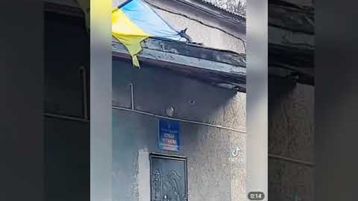 Высылаю письма ночью разрываю фото в клочья