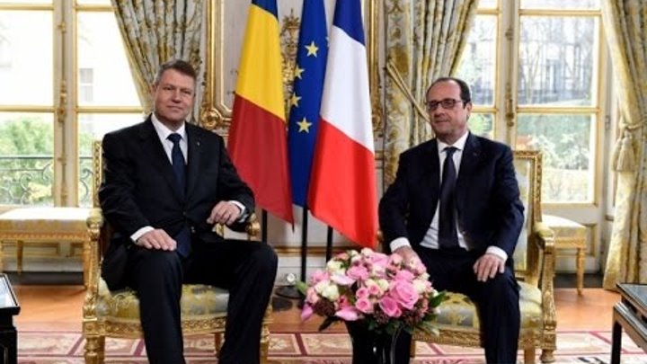 Cérémonie d'accueil lors de la visite officielle du Président Roumain ...