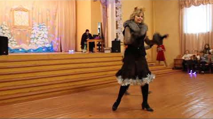 Поле чудес лиса алиса и кот. Танец лисы алисы и кота базилио. Костюм лисы алисы и кота базилио. Танец кота базилио и лисы алисы видео. Костюм кота базилио.