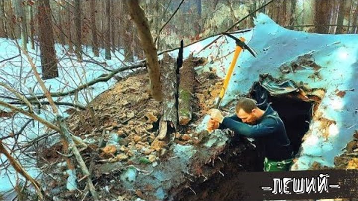 ЗЕМЛЯНКА ЗИМОЙ, кровью и потом ПРОРУБАЮ в ручную новый вход! Коротко ...