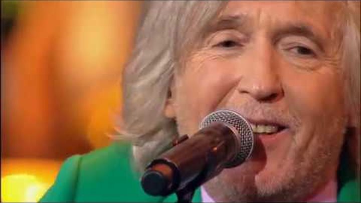 Песня малежика двести лет. Песня малежика двести лет. Малежик 200 лет. Песня малежика двести лет. Песня малежика двести лет.