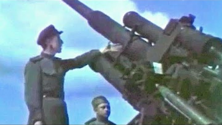 Выставка трофейного оружия  Германии. Москва,1943. История повторяет ...