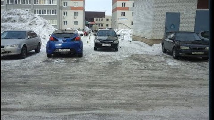 Нехватка парковочных мест становится серьезной проблемой для Барнаула