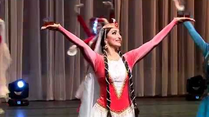 Танцы азербайджана. Танцы азербайджана. Азербайджанский танец 8. Танцы азербайджана. Азербайджан танцы фото.