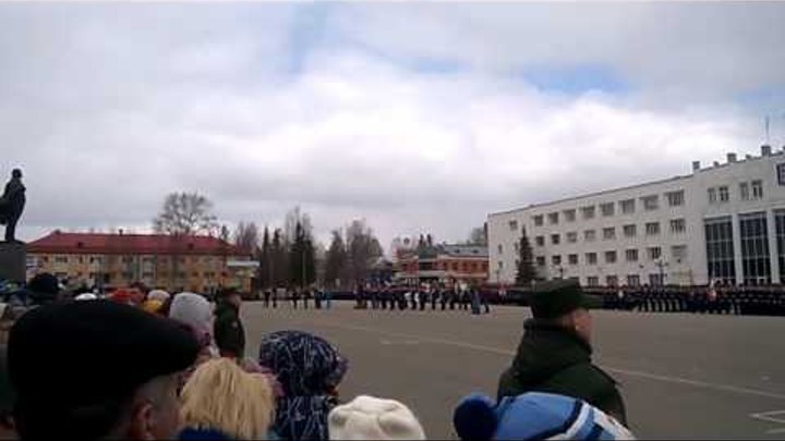 Мирный парад архангельская область. Плесецк 9 мая. Храм плесецк. Парад в плесецке 2024. Подполковник полиции.