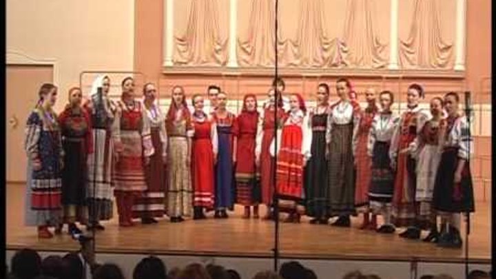 Песня про белгород. Курский белгород песня. Курский белгород песня. Раськень озкс мордовский праздник. Праздник праздник гуляют люди калинушка.