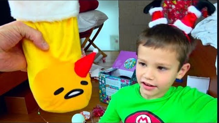 Мистер макс черед 20! лет. Мистер макс новые. Подарок максу. Новогодние корпоративные подарки. Подарок максу.