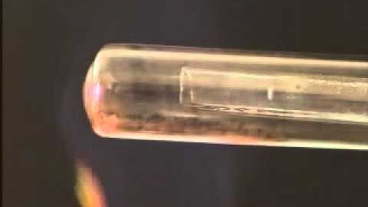 Восстановление оксида меди. Реакции восстановления cuo. Химические свойства оксида меди 2 уравнения реакций. Восстановление оксида меди 2 водородом. Реакция восстановления меди из оксида меди.