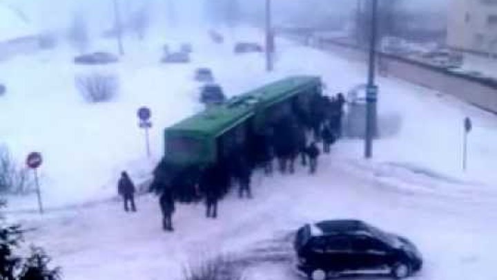 ураган хавьер минск. хавьер в беларуси в каком году. снег в беларуси сейчас. ураган хавьер в белоруссии 2013. хавьер беларусь.