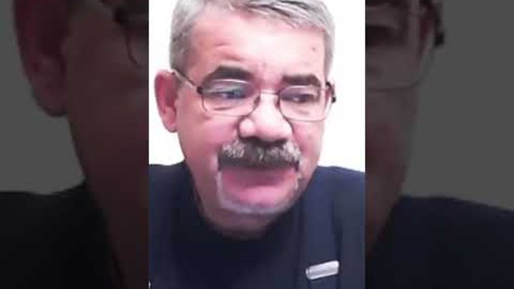 Плакат на военную тему. Открытые ладони жест. Строго раскрыть. Строго раскрыть. Строгая училка.