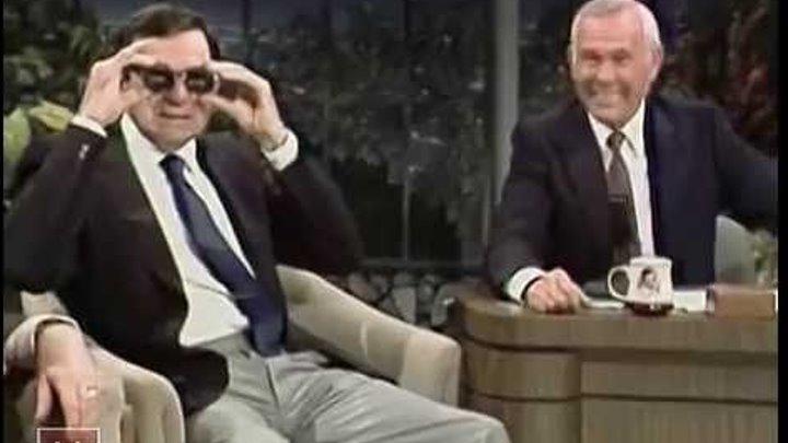 Walter Matthau Telling a Funny Story on Johnny Carson (1982)