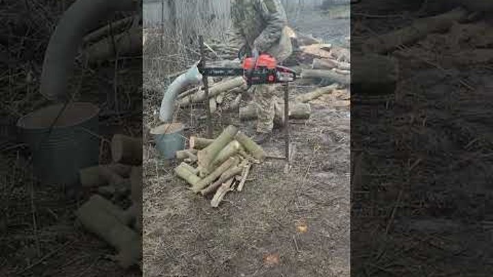 Станок для пилки дров