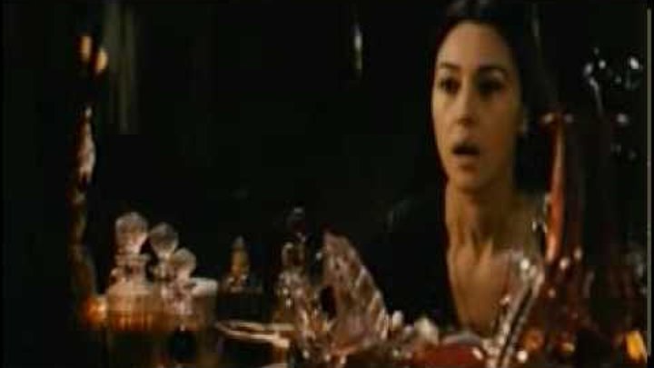 Не оглядывайся трейлер. Не оглядывайся 2009 поцелуй. Софи марсо бум 2. Не оглядывайся трейлер. Не оглядывайся трейлер.