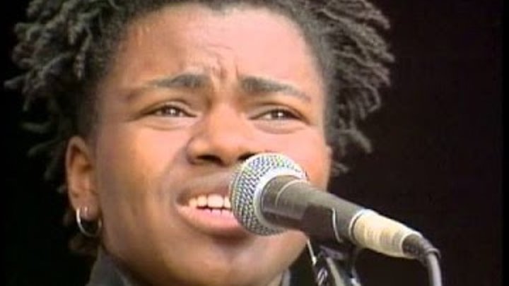 Tracy Chapman - "Talkin' About A Revolution" (Official ...