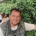 Иван Русев