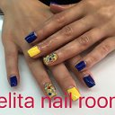 NAIL ROOM