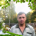 Юрий Ульянов