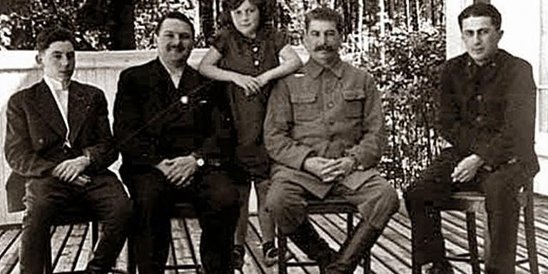 Дети василия сталина их судьба. Дети Василия Сталина. Дети Василия Сталина фото.