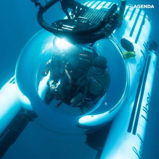 Первое в мире подводное такси