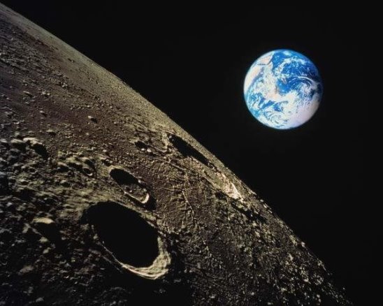 Невероятный вид на Луну с Японского спутника SELENE