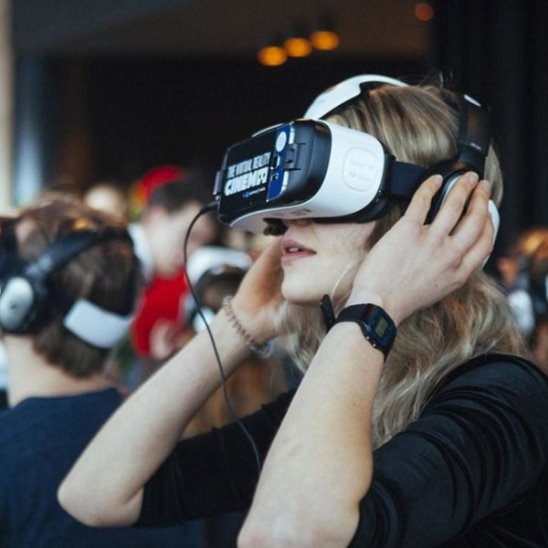 Кинотеатры виртуальной реальности в России