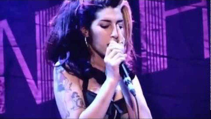 Amy S Last Cry This Will Move You Rip Amy Winehouse Belgrade 2011