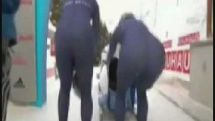 Gillian Cooke Female UK Bobsleigh team splits her pants xD.