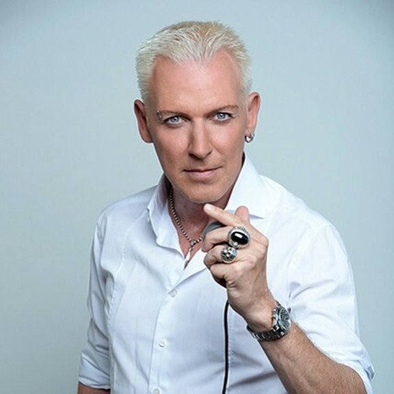 диджей скутер. P. Scooter 2021 певец. эйч пи бакстер в 1993. солист группы scooter эйч пи бакстер.