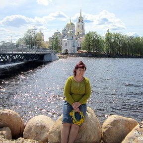 Фотография "А жизнь моя... сложилась, как сложилась...И на другую я её не променяю...В ней, что должно было - случилось!А дальше...? Дальше... поживу - узнаю!!!"