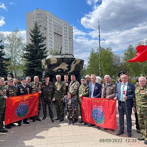 Фотография "День Победы, на митинге в городе.  "Боевое Братство""