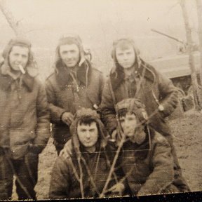 Фотография "Я В ВЕРХНЕМ РЯДУ,ТРЕТИЙ СЛЕВА НАПРАВО"