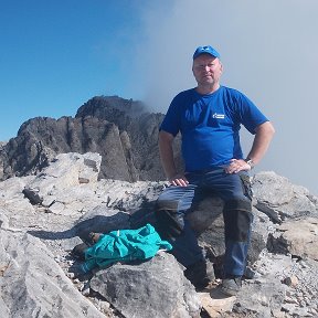 Фотография "2015г. Греция, на одной из вершин Олимпа - Skala - 2900м  (на заднем плане вершина Mitikas)"