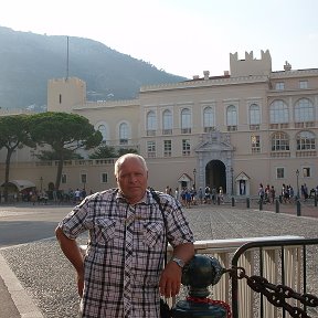 Фотография "Монте Карло. Дворец семьи Гримальди князя Монако."