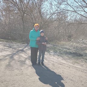 Фотография "Сегодня 6 апреля красивый, солнечный день, снег растаял. С внуком гуляем и наслаждаемся весной!!! 🥰🥰"