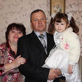 Фотография "Любимые муж и внучка Дарунчик!"