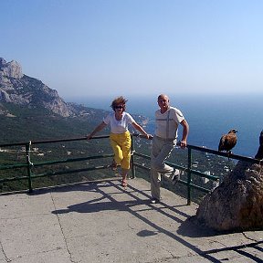 Фотография "Крым. Бухта Ласпи. С мужем Леонидом."