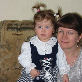 Фотография "Я с внучкой 😍
2004 год"