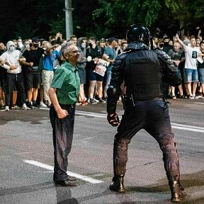 Фотография "С 23 февраля люди в черном,а остальных с хорошей погодой!!"