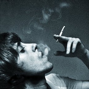 Фотография "...человек курит и всё ему по фиг...Say No More."