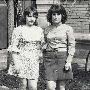 Фотография "Я (справа) и Татьяна Куушкина(слева) (1975г.)"
