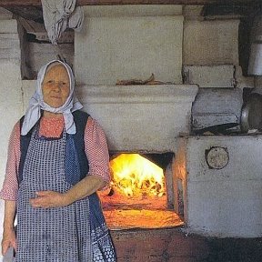 Фотография "Русская печь..огонь в печи...
Бабушка и ухват...
Символы деревни...
Которые ушли от нас навсегда...
Жаль, очень жаль..."